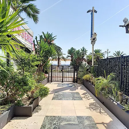 Nestor&jeeves - Square Promenade - - Close Sea شقة