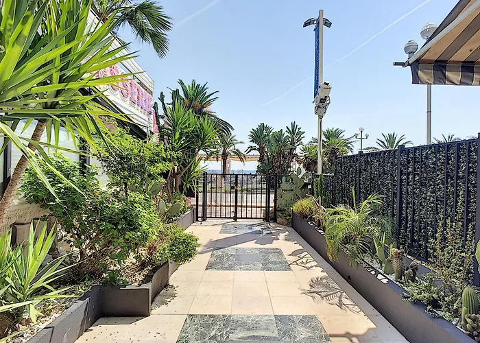 Nestor&jeeves - Square Promenade - - Close Sea Apartmán